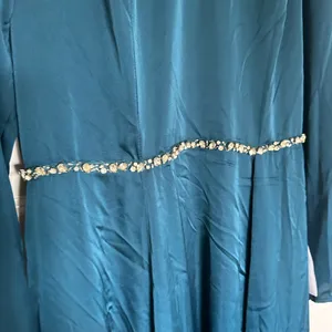 Ieena for Mac Duggal Sapphire Long Sleeve Jewel Trimmed Charmeuse Gown- NWT‎ thumbnail 7