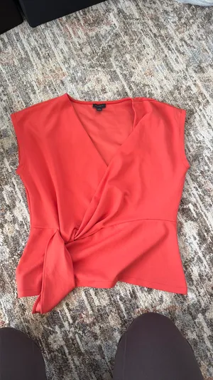 2 Ann Taylor work tops Multiple thumbnail 4