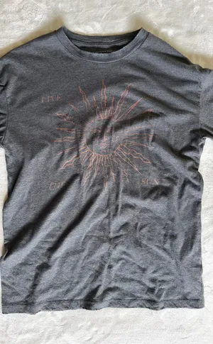 American Eagle Tee  thumbnail 1