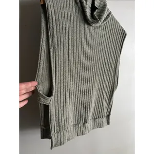 SHEIN Ribbed Turtleneck Side Slit Sweater Vest Size S thumbnail 4