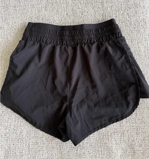 Black JoyLab Shorts High-Rise thumbnail 2