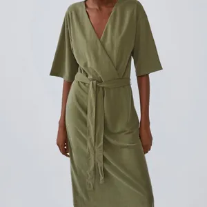 Zara Flowy‎ dress thumbnail 3
