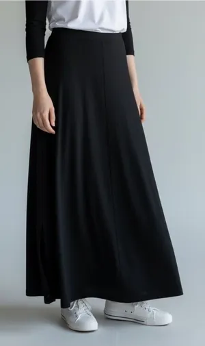 Women's Eddie Bauer Women’s Departure Knit Maxi Skirt thumbnail 1