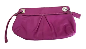 Coach Kyra Large Wristlet‎ Clutch in Pink Berry thumbnail 1