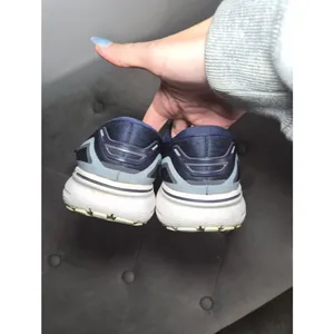 Brooks Ghost Women’s Running Shoes 9 Navy and White thumbnail 12