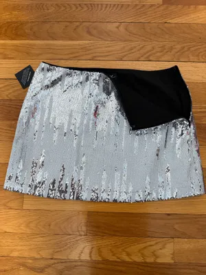 NASTY GAL Silver Sequin Mini Skirt Size Small - New with Tag thumbnail 7
