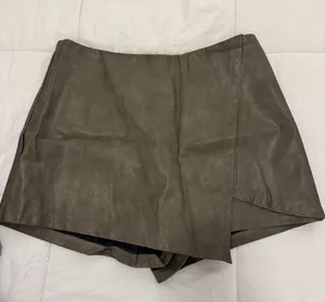 Grey Leather Skort Gray Size M thumbnail 1