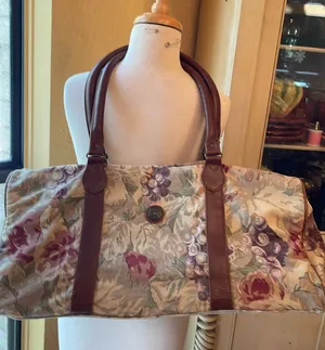 Large tote Tan thumbnail 1
