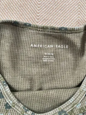 American Eagle Outfitters baby tee thumbnail 3