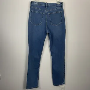 Abercrombie & Fitch Slim Straight Ultra High Rise Jeans Medium Wash Blue 28 6R thumbnail 3