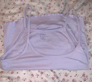 tank top thumbnail 2