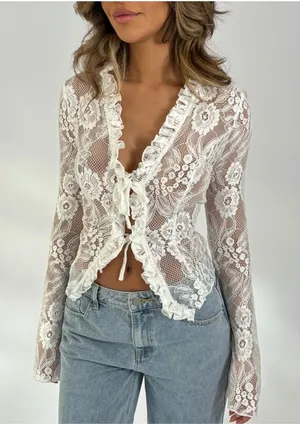 Venderbys lace top White thumbnail 1