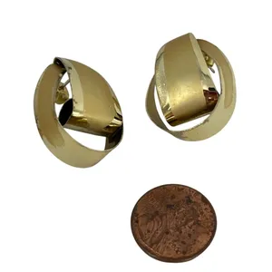 Vintage Gold-Tone Twist Hoop Earrings Oval Design A317 thumbnail 1