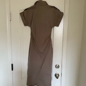 Saunders Collective Beige Ruched Shirt Dress thumbnail 5