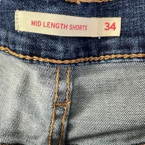 Levi’s Mid Length Denim Shorts thumbnail 3