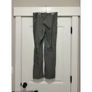 Orvis Womens Hiking Outdoor Straight Pants Sz 10 Gray Roll Hem Stretch Quick Dry thumbnail 8