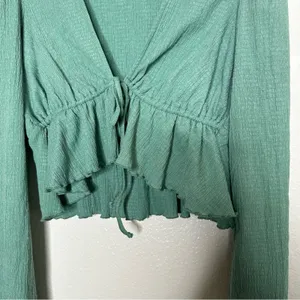 Urban Outfitters Lucielle Ruffle‎ Tie Front Top Blouse Small thumbnail 4