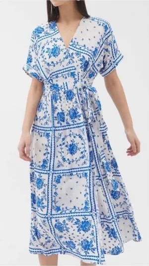 Urban Outfitters Womens Gabrielle Blue Floral Midi Wrap Dress Small thumbnail 1