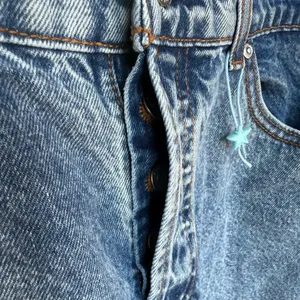 Revice Mid Rise‎ Blue Button Fly Jeans Sz 28 thumbnail 6