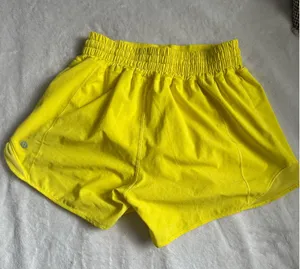 Lululemon Shorts Hotty Hot thumbnail 2