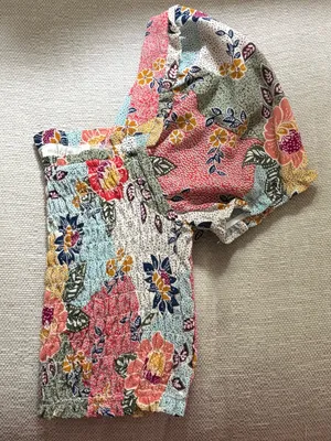 Monteau Smocked Floral Top S Blue thumbnail 3
