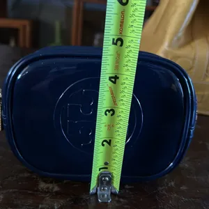Tory Burch Euc!  makeup bag thumbnail 8