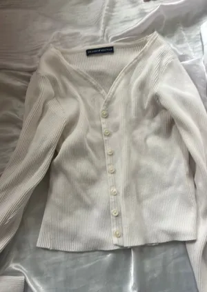Brandy Melville Button-Up thumbnail 1