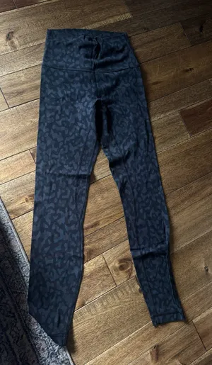 Lululemon Align Leggings 25" High-Rise thumbnail 1