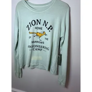 Parks Project Womens Green Long Sleeve Boxy Tee Sz M Zion Canyoneering NWT READ thumbnail 7