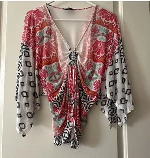 Bebe Boho Ikat Southwestern Kimono Mesh Festival Top V-Neck Ruched S Small thumbnail 1