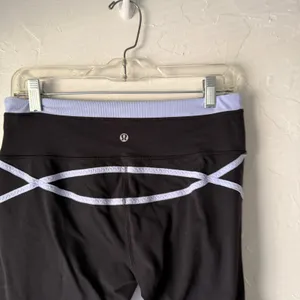 Lululemon Black Purple Crossover Leggings‎ Sz 10 Mid Rise Stretch Athletic Pants thumbnail 3