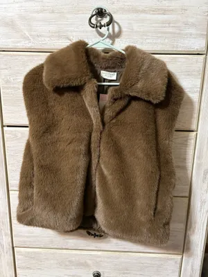 Boutique Vest thumbnail 5
