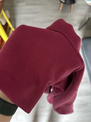 Lululemon Softstreme Turtleneck Pullover Pomegranate Size 8 thumbnail 8