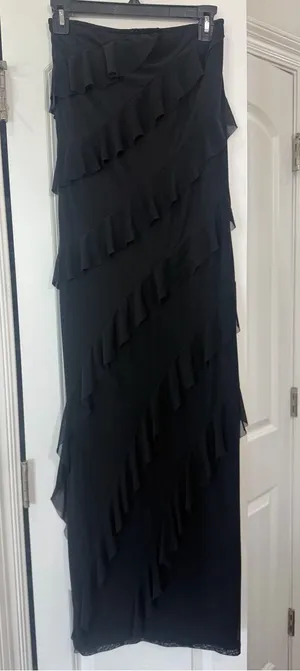 FASHION Elegant Black Ruffle Maxi Dress thumbnail 1