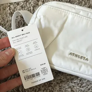 NWT Athleta Ivory Belt Bag thumbnail 3