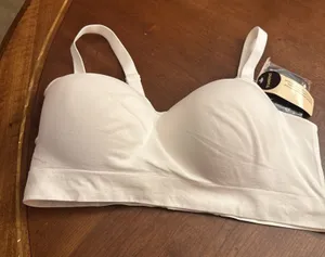 Truekind Supportive Comfort Wireless Shaping Bra White/Sizes XL NWT thumbnail 1