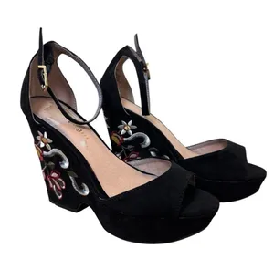 Madden Girl Warner Embroidered Wedge Sandals Size 7 thumbnail 1