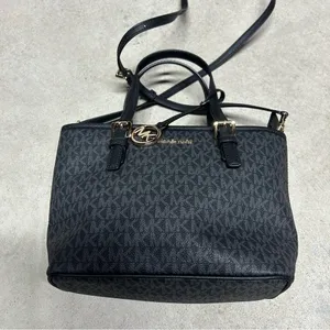 Michael Kors Black Jet Set Travel Extra-Small Logo Top-Zip Tote Bag thumbnail 9