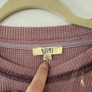Kori Mauve Waffle-Knit Long Sleeve Pullover thumbnail 2