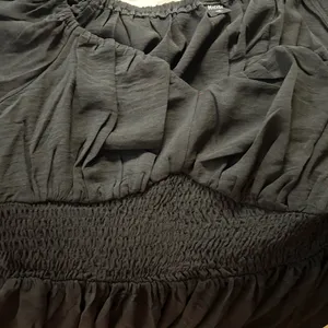 NEW Plus Size V Neck Short Sleeve Smocked Elastic Waist Ruffle Hem Maxi Dress 1X thumbnail 3