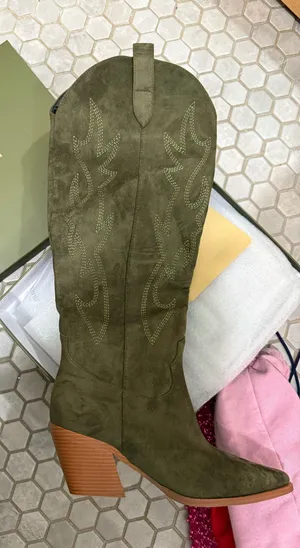 Amazon Green Cowboy Boots thumbnail 1