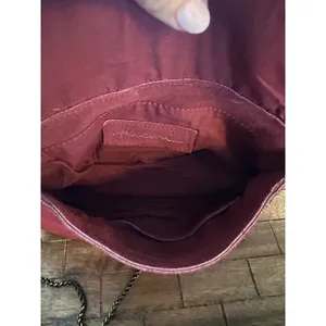 Free People Red Suede Crossbody Bag Turn Lock Chain Strap Boho Clutch GUC thumbnail 3