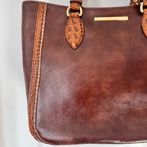 Brahmin Brown‎ Crocodile Print Leather Handbag Classic Purse 10"H x 15"W thumbnail 3