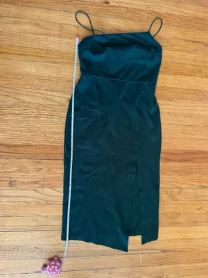 Whyte Valentine Green Bodycon Assymetrical Dress thumbnail 5