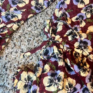 Madewell Floral Print Long Sleeve Peasant Top‎ Burgundy Pansy Motif Size Small thumbnail 7