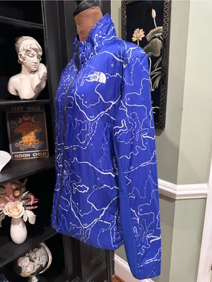 The North Face Blue & White Topographic Map Windbreaker – Size Large thumbnail 3