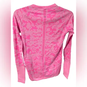 lululemon athletica Heathered Raspberry Glo Light Swiftly Tech thumbnail 3