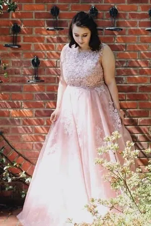 JJ's House Gorgeous Pink Formal Dress thumbnail 1