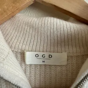 OGD One Grey Day 100% Cashmere Quarter Zip Sweater Medium Ivory Cream Ribbed M thumbnail 2