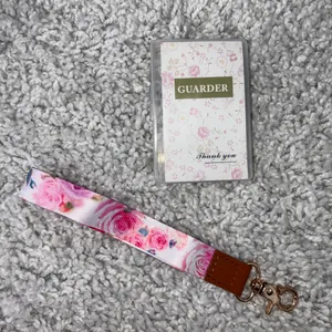 BRAND NEW Floral Strap Keychain NWT thumbnail 1